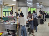  width: 100%; height : 150px