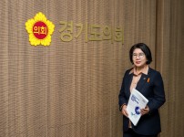  width: 100%; height : 150px