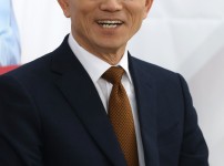  width: 100%; height : 150px