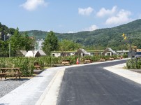  width: 100%; height : 150px