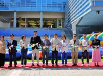  width: 100%; height : 150px