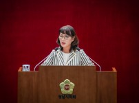  width: 100%; height : 150px