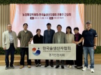  width: 100%; height : 150px