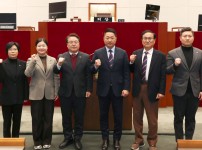  width: 100%; height : 150px