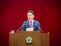  width: 100%; height : 150px