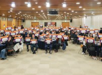  width: 100%; height : 150px