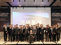  width: 100%; height : 150px