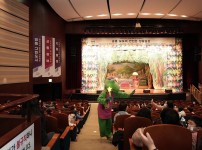  width: 100%; height : 150px