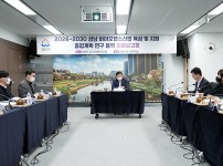  width: 100%; height : 150px