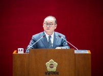  width: 100%; height : 150px