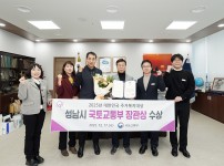  width: 100%; height : 150px