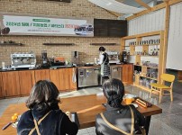  width: 100%; height : 150px