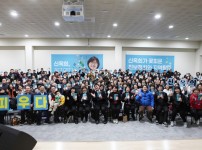  width: 100%; height : 150px