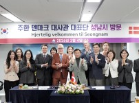  width: 100%; height : 150px