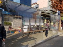  width: 100%; height : 150px