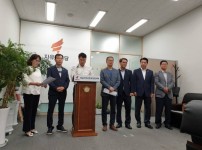  width: 100%; height : 150px