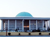  width: 100%; height : 150px